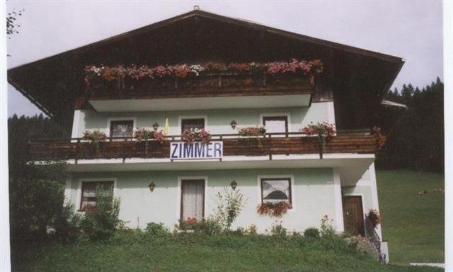 Affittacamere Privatzimmer Anneliese Gosau
